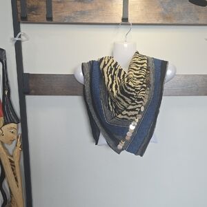 BCBG Luxury Y2K Sequin Metallic Thick Soft Tiger Gold Zebra Print Scarf Blue